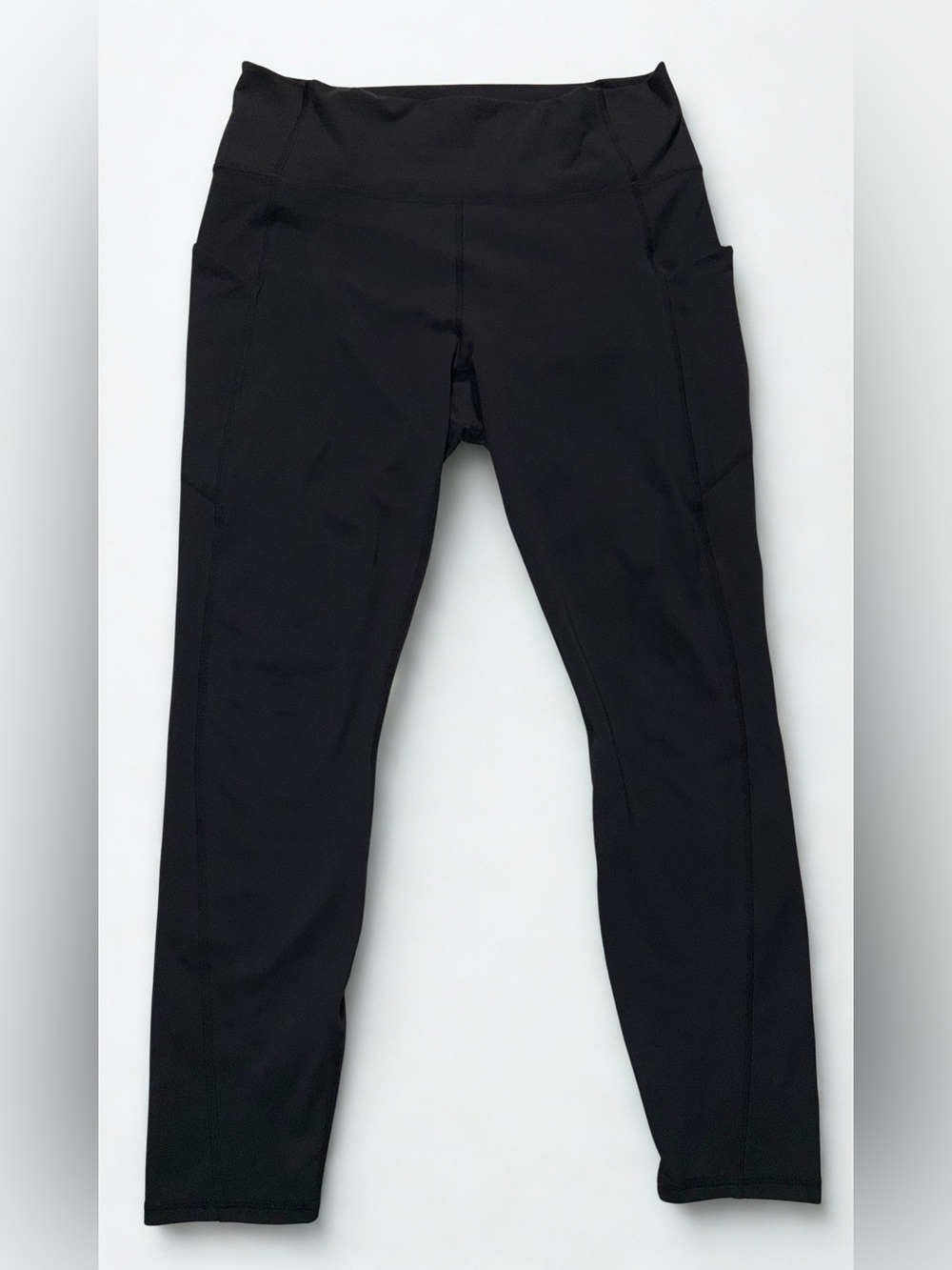 Fabletics Women’s Oasis PureLuxe high-waisted legging - black size large short